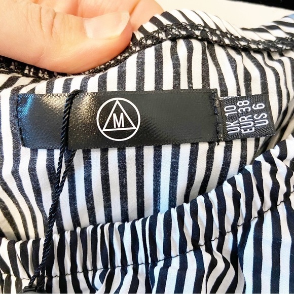 Missguided | NWTs Stripped Layered Bell Sleeve Romper Size 6 - Picture 5 of 12